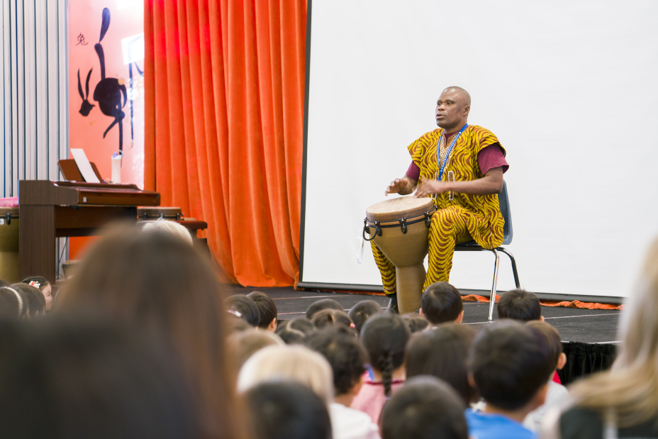 Kofi final performance ES cafe Feb 2017 and photos of visit 6 Kofi final performance ES cafe Feb 2017 and photos of visit 6